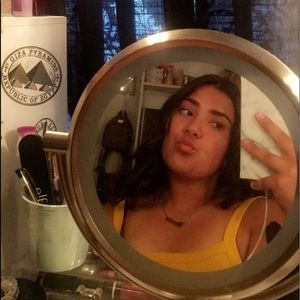 Meet your Posher, Sabrina